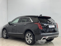 car-image