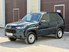 car-image