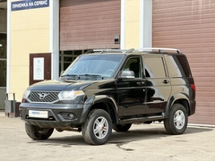 car-image