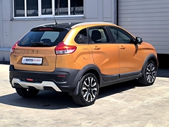 car-image